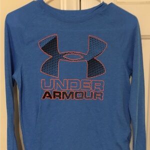 Under armour boys light weight long sleeve shirt. Never worn size XL BOYS